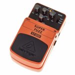 Waarom je de Behringer SF300 Super Fuzz moet kopen (of juist niet)
