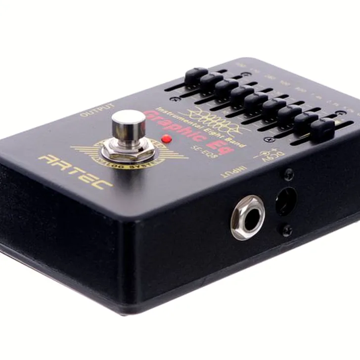 Artec SE-EQ8 Graphic EQ Test: Bouwkwaliteit en prestaties review