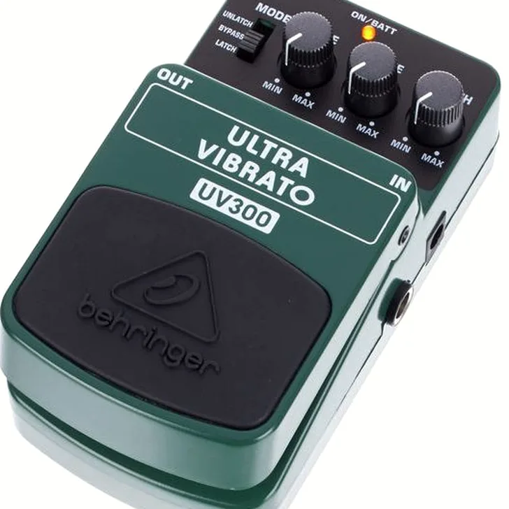 Behringer UV300 Ultra Vibrato Gitaarpedaal Review: Onze bevindingen