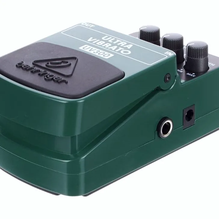 Behringer UV300 Ultra Vibrato Gitaarpedaal Review: Onze bevindingen