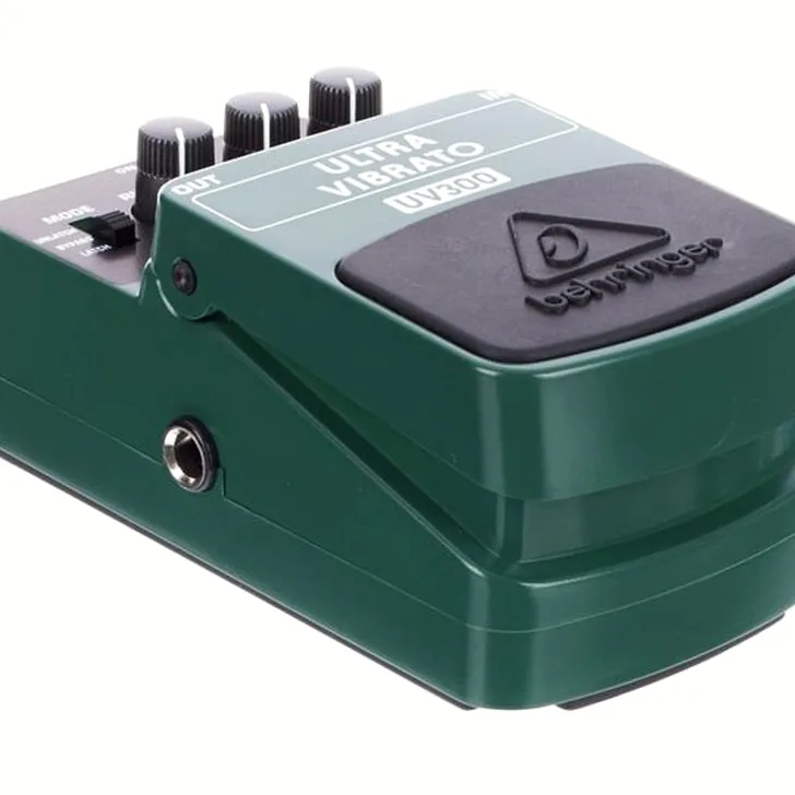 Behringer UV300 Ultra Vibrato Gitaarpedaal Review: Onze bevindingen