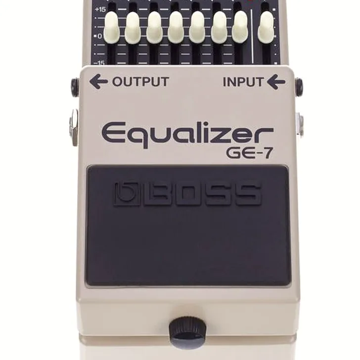 Boss GE-7 Equalizer Effectpedaal Review: Het expert oordeel