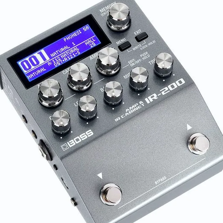 Boss IR-200 Amp & IR Cabinet Test: Eerlijk oordeel van een gitarist
