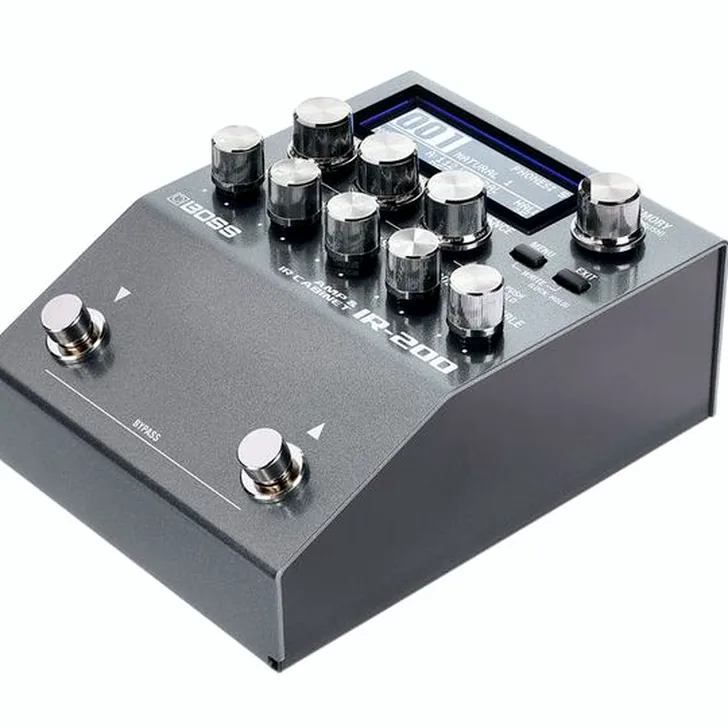 Boss IR-200 Amp & IR Cabinet Test: Eerlijk oordeel van een gitarist