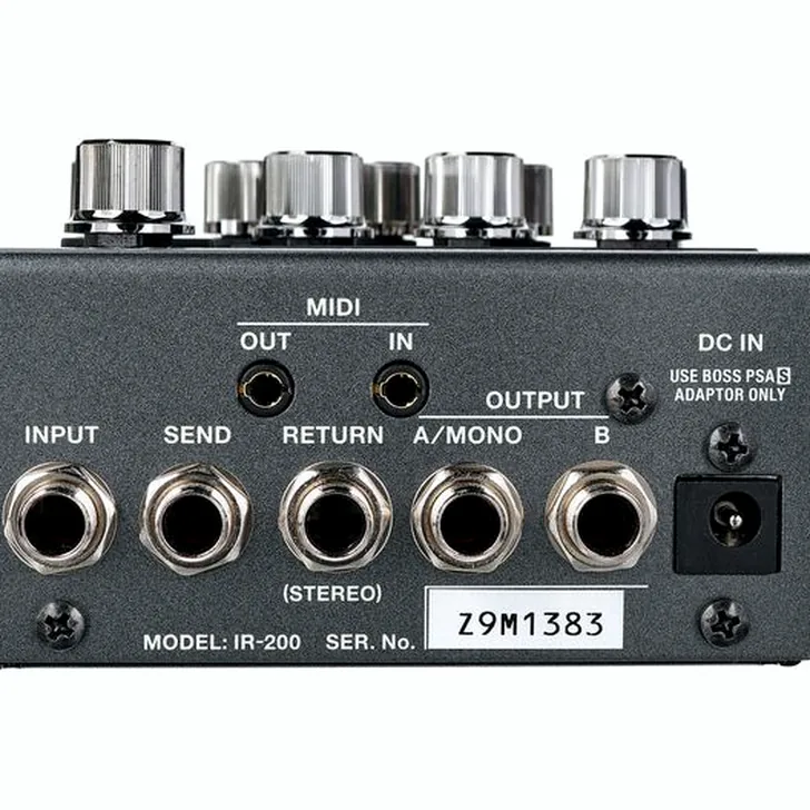 Boss IR-200 Amp & IR Cabinet Test: Eerlijk oordeel van een gitarist