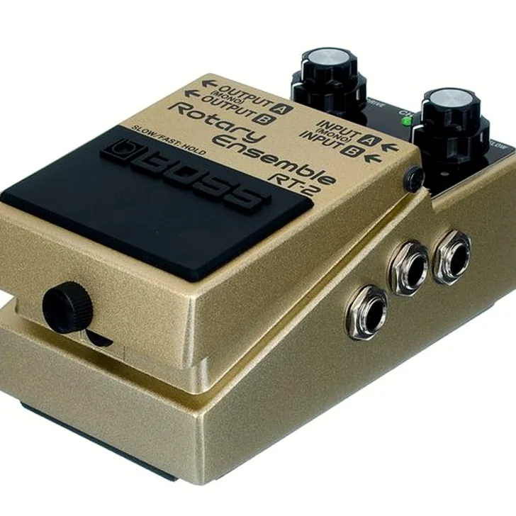 Boss RT-2 Rotary Ensemble Test: Onze ongezouten mening over dit effect