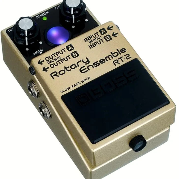 Boss RT-2 Rotary Ensemble Test: Onze ongezouten mening over dit effect