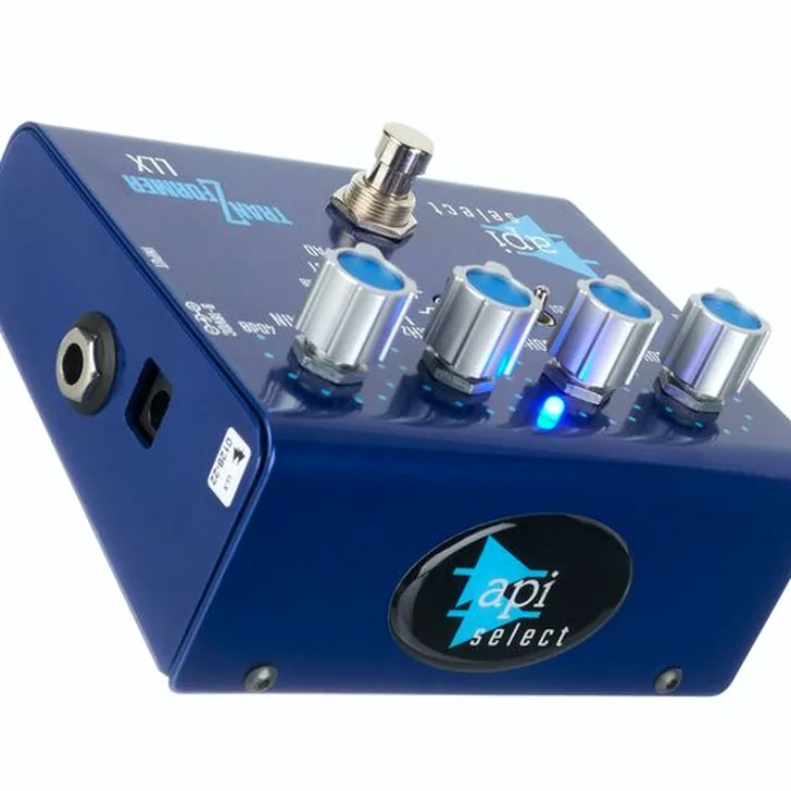 Diepgaande API Audio TranZformer LLX Bass Pedal Review en analyse