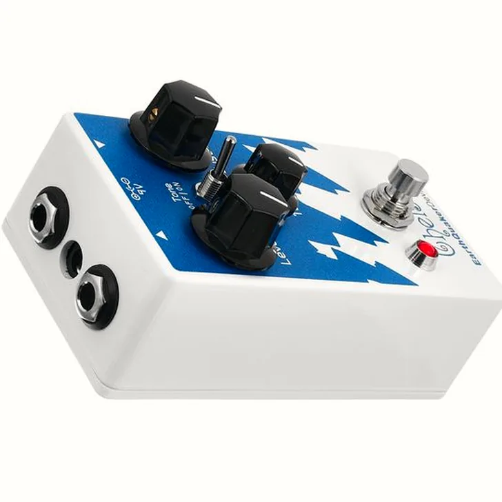 EarthQuaker Devices Chelsea – Low End Fuzz Driver Review: Alles over de functies en sound