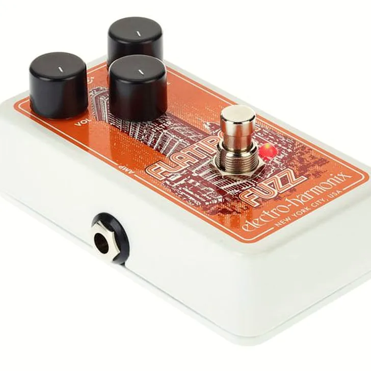 Electro Harmonix Flatiron Fuzz Review: Alles over dit gitaareffect