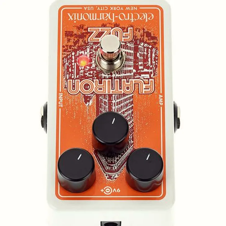 Electro Harmonix Flatiron Fuzz Review: Alles over dit gitaareffect