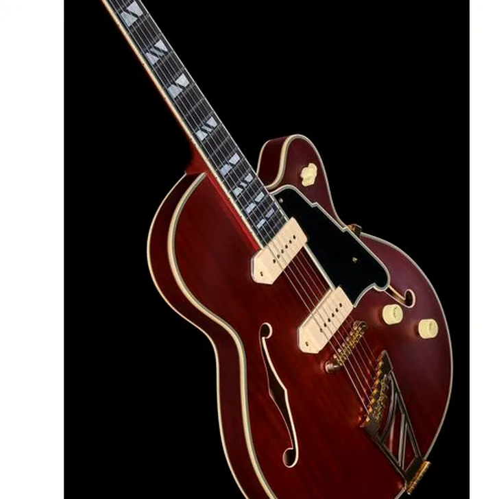 Elektrische gitaar review DAngelico Deluxe 59 Satin Trans Wine