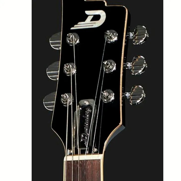 Elektrische gitaar review Duesenberg Starplayer TV Plus BK