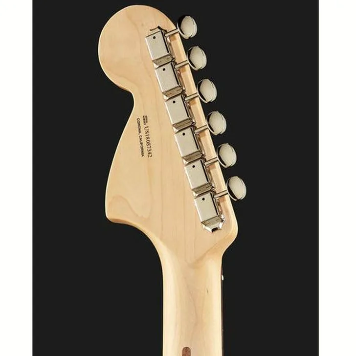 Elektrische gitaar review Fender AM Perf Strat HSS RW 3TSB