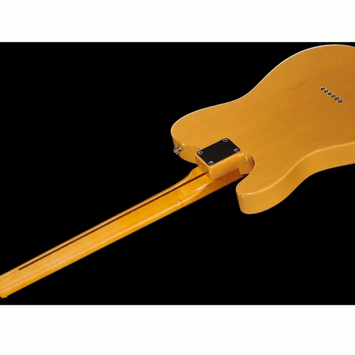Elektrische gitaar review Fender AV II 51 TELE MN BTB