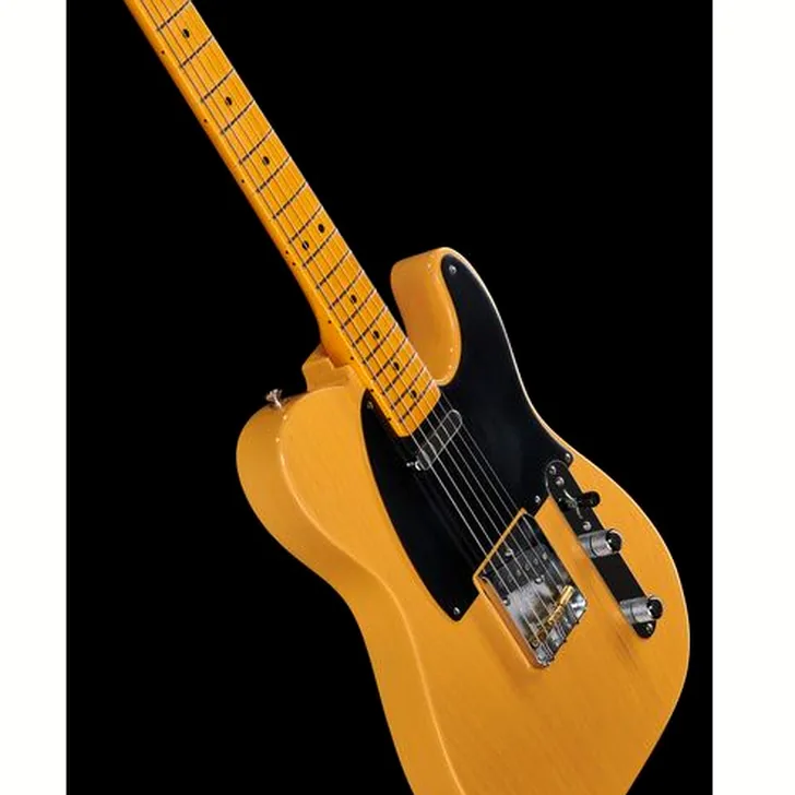 Elektrische gitaar review Fender AV II 51 TELE MN BTB