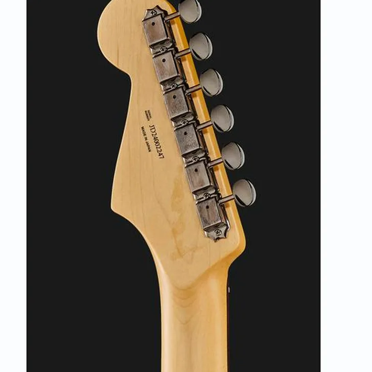 Elektrische gitaar review Fender MIJ LTD Hybrid II Strat Noir