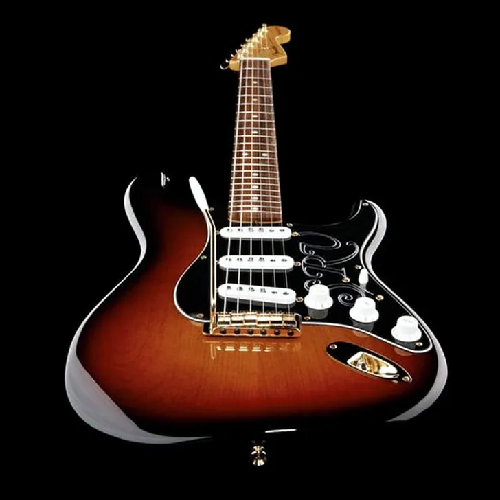 Elektrische gitaar review Fender Stevie Ray Vaughan