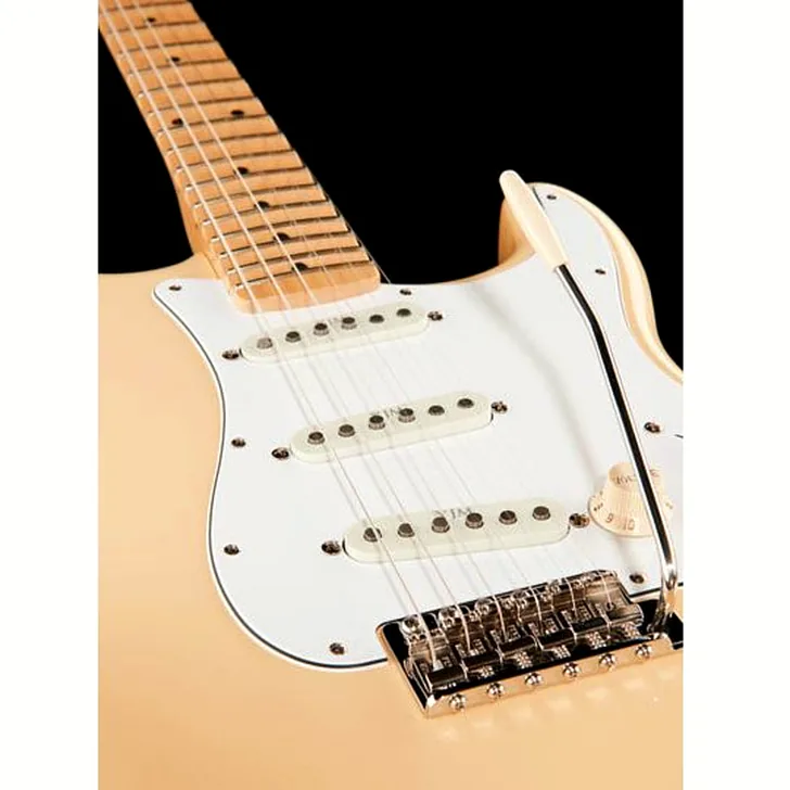 Elektrische gitaar review Fender Yngwie Malmsteen MN VW