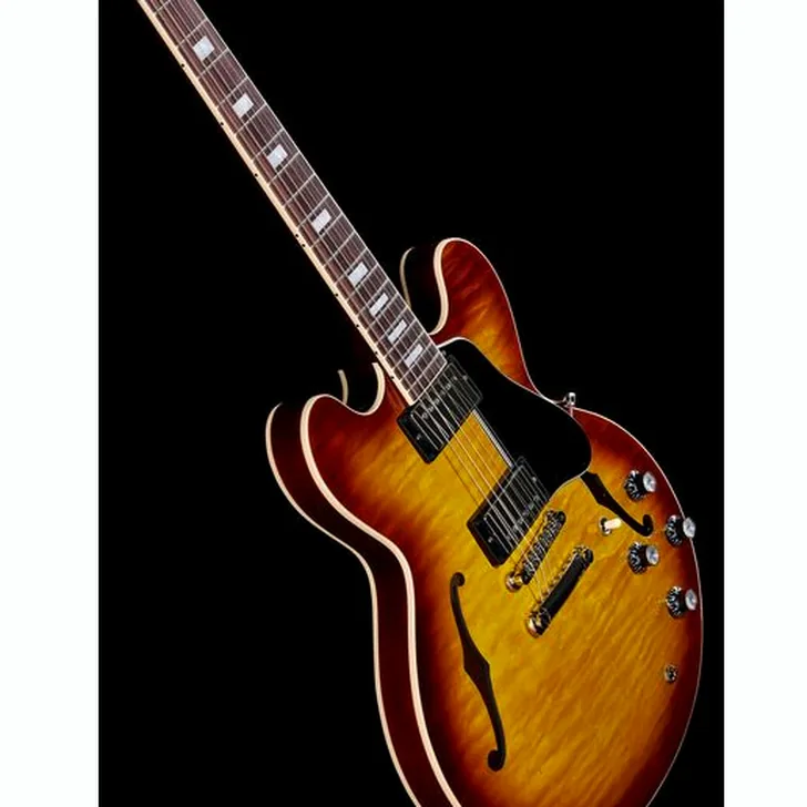 Elektrische gitaar review Gibson ES-335 Figured Iced Tea