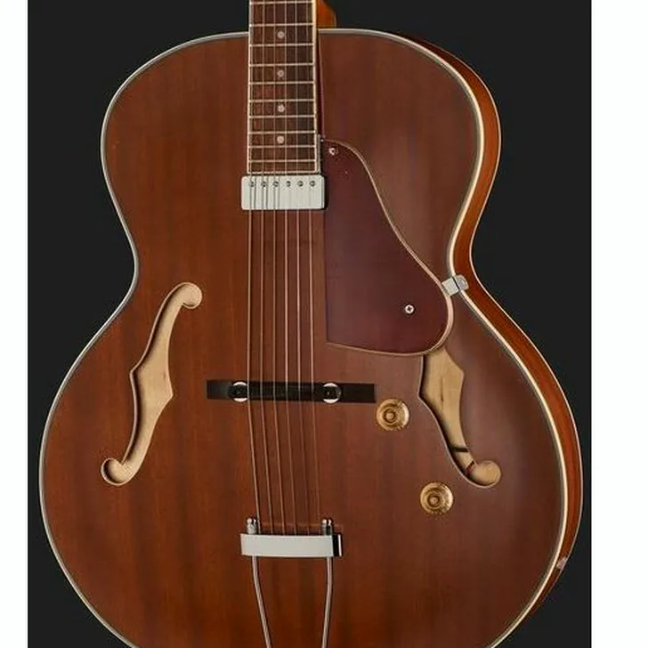 Elektrische gitaar review Harley Benton Custom Line Manhattan-Standard