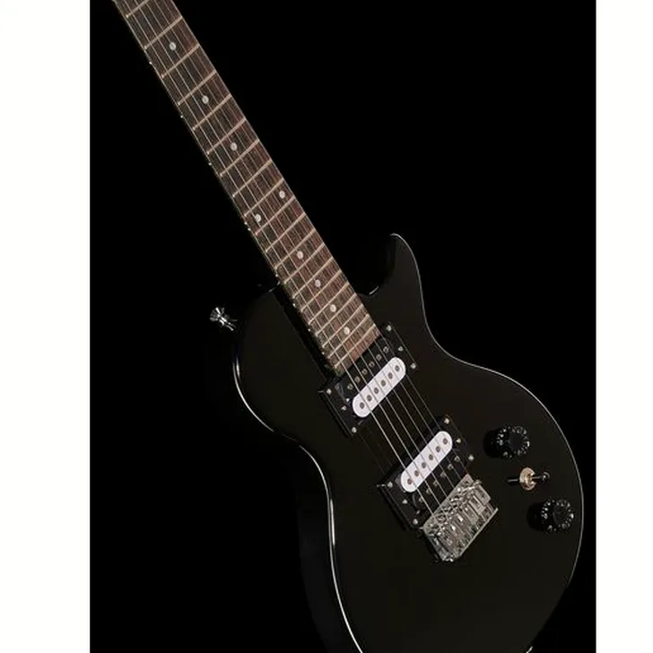 Elektrische gitaar review Harley Benton SC-200BK Mini