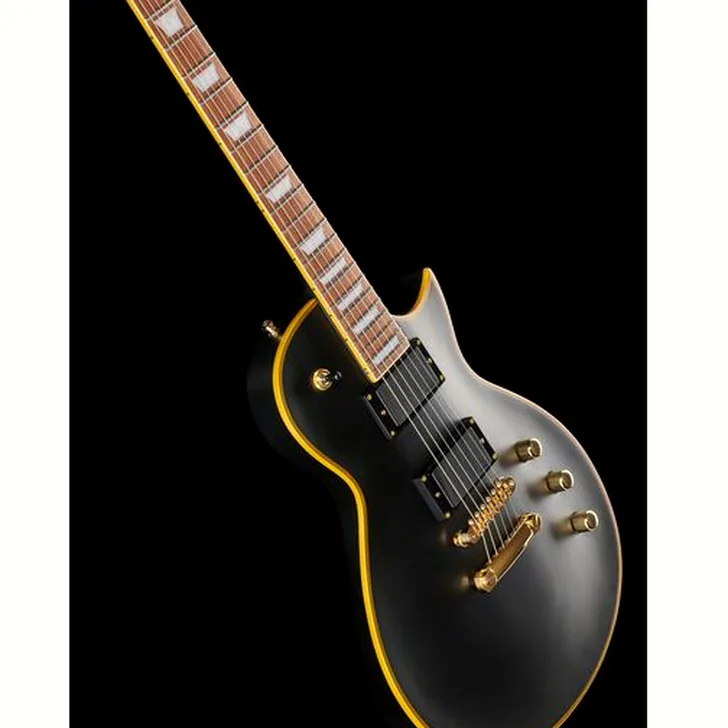 Elektrische gitaar review Harley Benton SC-Custom III Active VBK