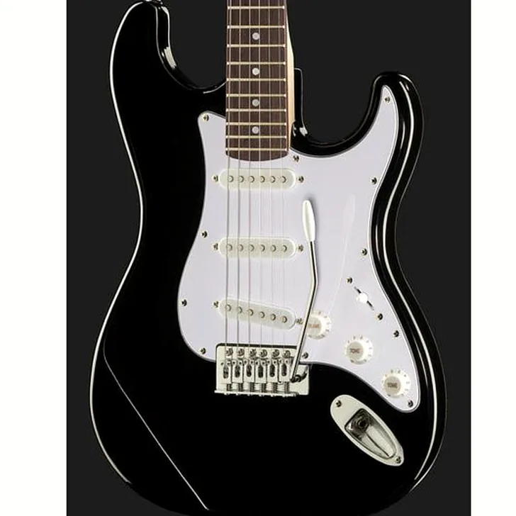 Elektrische gitaar review Harley Benton ST-20 BK Standard Series