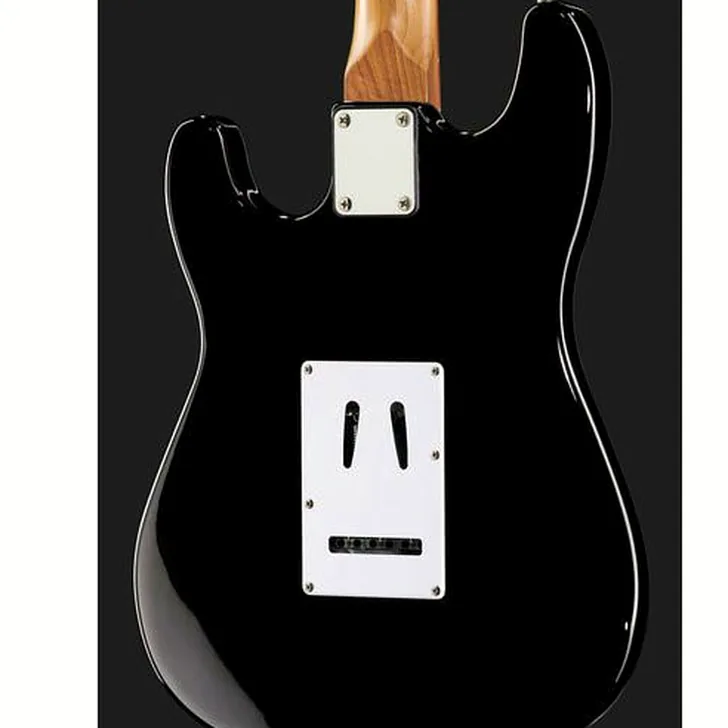 Elektrische gitaar review Harley Benton ST-62 BK Vintage Series