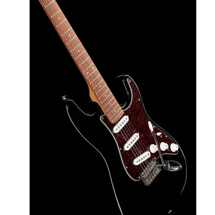 Elektrische gitaar review Harley Benton ST-62 BK Vintage Series