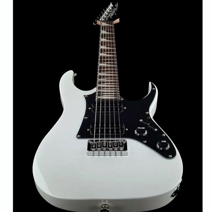 Elektrische gitaar review Ibanez GRGM21-WH E-Guitar Micro