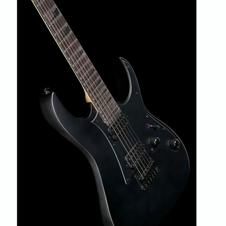 Elektrische gitaar review Ibanez GRGR131EX-BKF