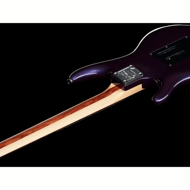 Elektrische gitaar review Ibanez JS2450-MCP Joe Satriani