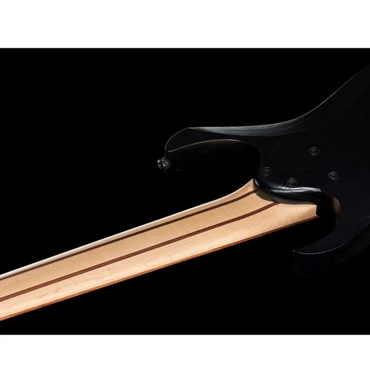 Elektrische gitaar review Ibanez M80M Meshuggah