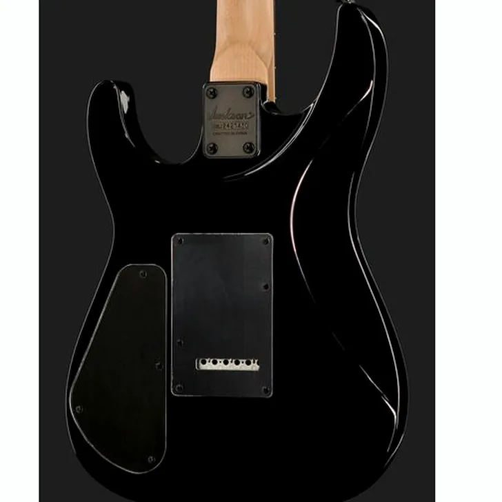 Elektrische gitaar review Jackson JS12 Dinky AH BLK