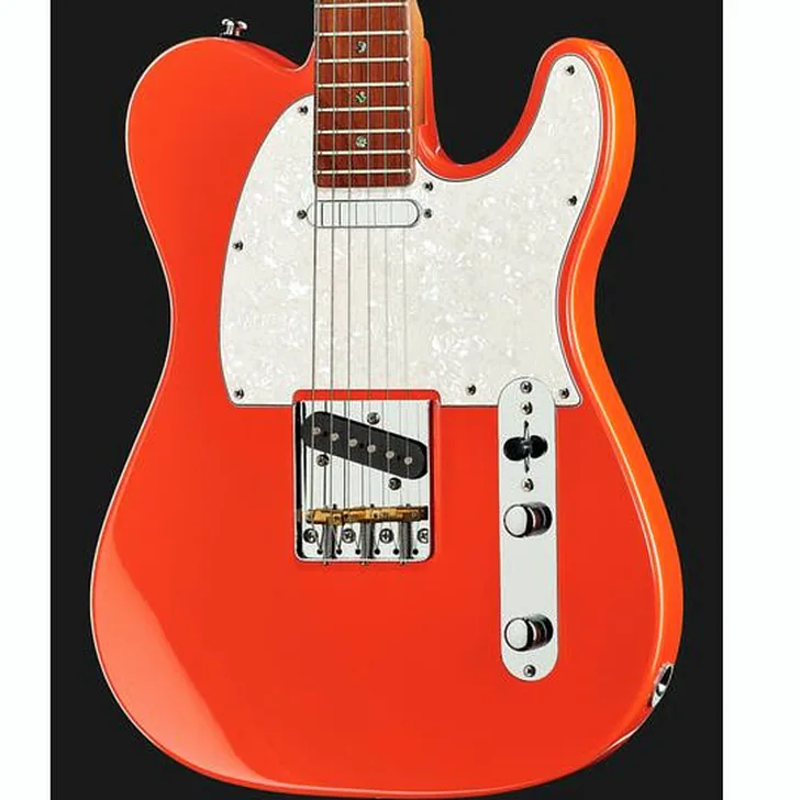 Elektrische gitaar review Larry Carlton T7 FR