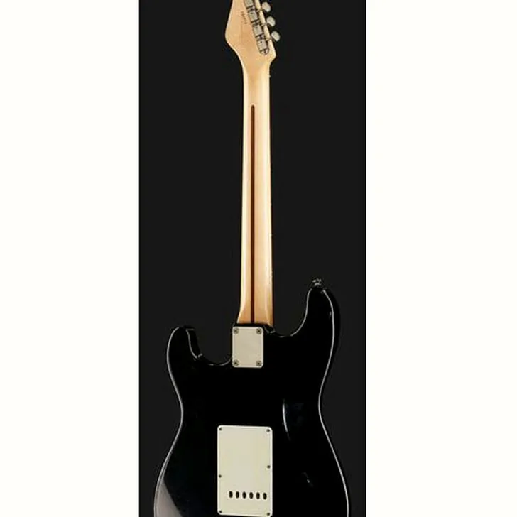 Elektrische gitaar review Maybach Stradovari S61 Black W Guard A