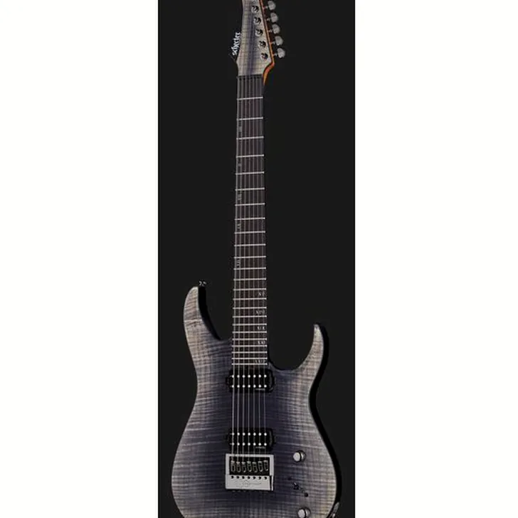 Elektrische gitaar review Schecter Banshee Mach-7 Evertune FOB