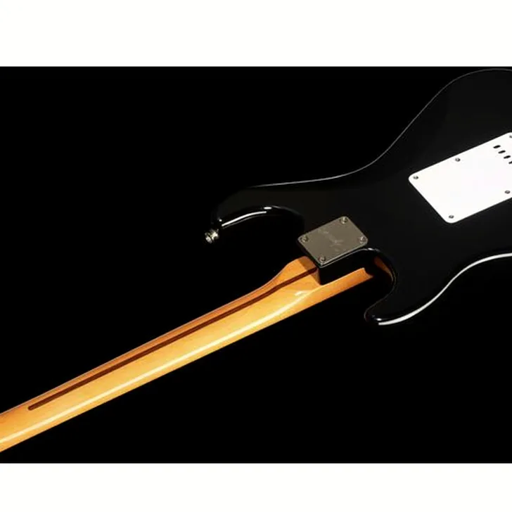 Elektrische gitaar review Squier CV 50s Strat MN BK