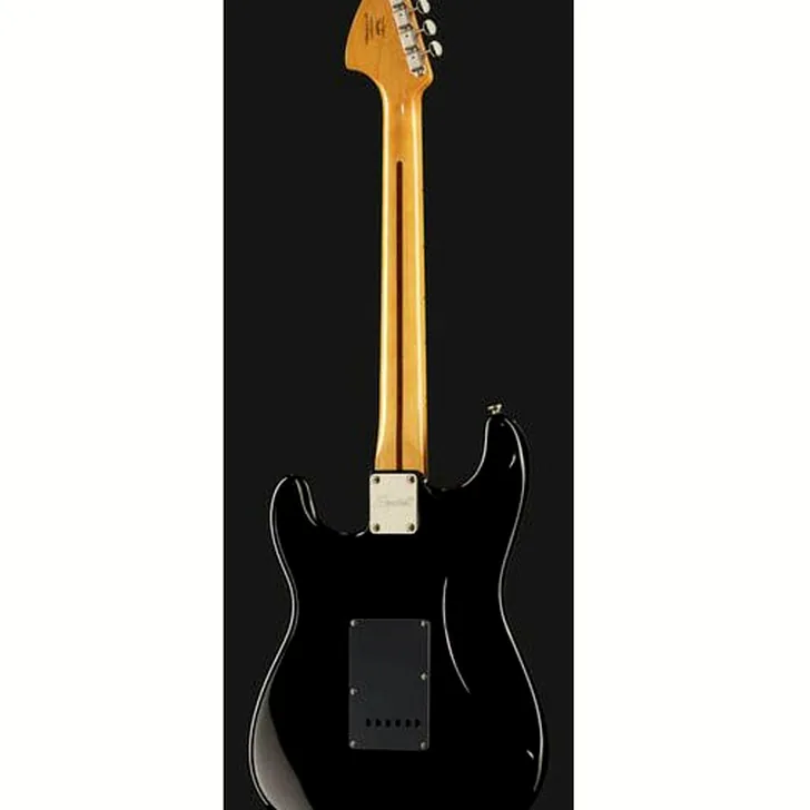 Elektrische gitaar review Squier CV 70s Strat HSS MN BLK