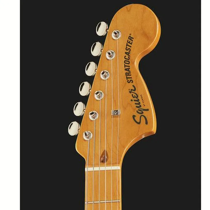 Elektrische gitaar review Squier CV 70s Strat HSS MN BLK