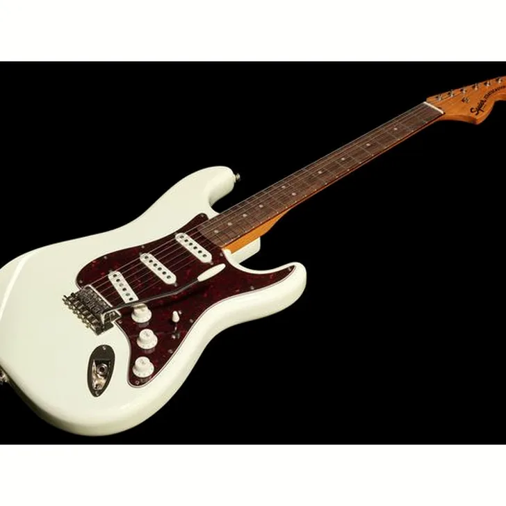 Elektrische gitaar review Squier CV 70s Strat LRL OWT