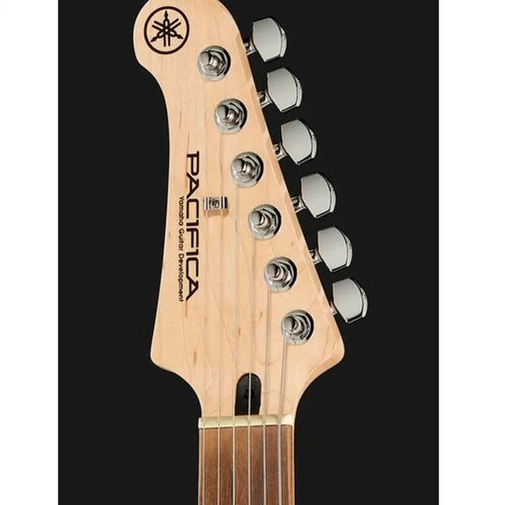 Elektrische gitaar review Yamaha Pacifica 112JL YNS