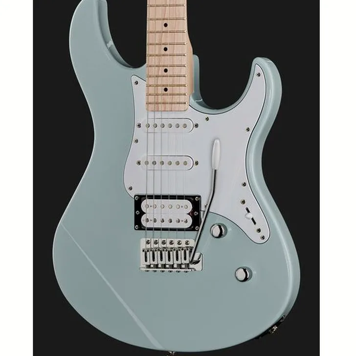 Elektrische gitaar review Yamaha Pacifica 112VM IB RL