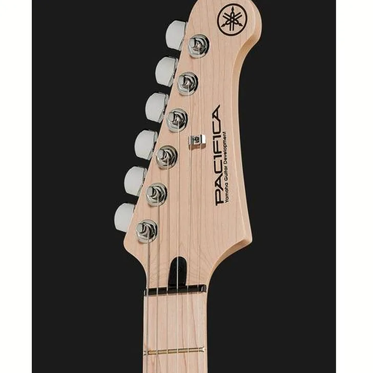 Elektrische gitaar review Yamaha Pacifica 112VM IB RL