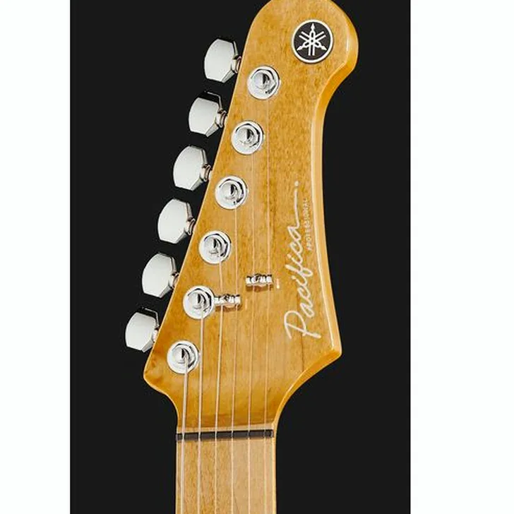 Elektrische gitaar review Yamaha Pacifica Professional BLK MF