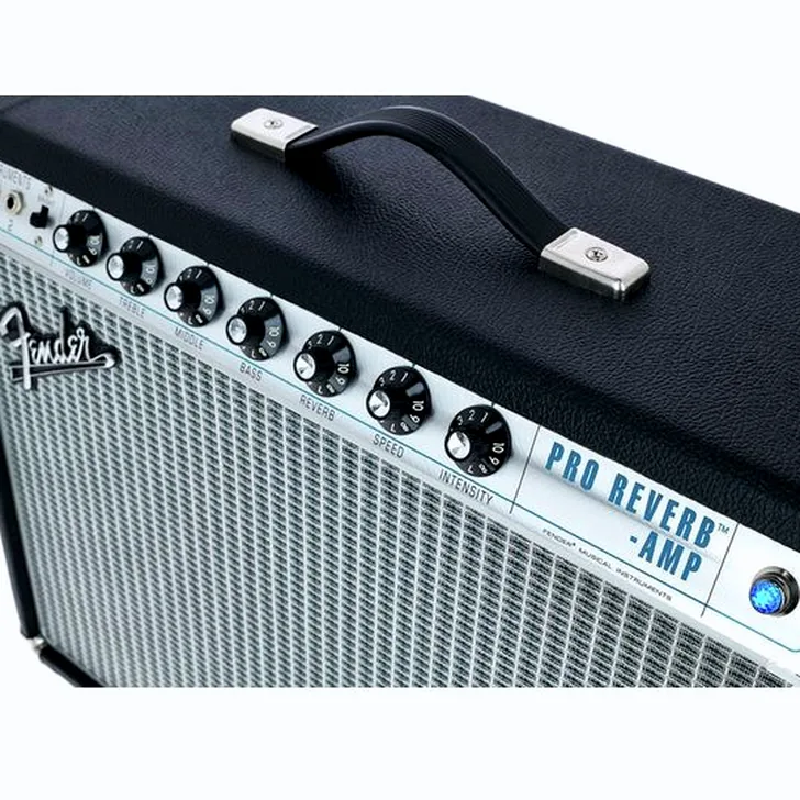 Fender 68 Custom Pro Reverb Review: De Stilste Amp voor Slaapkamergitaristen?
