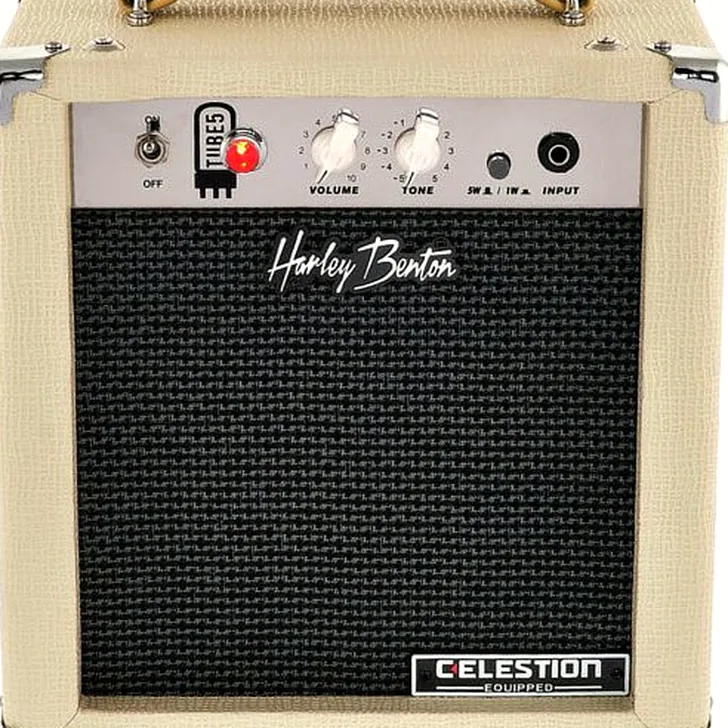 Harley Benton TUBE5 Celestion Review: Hét Alternatief voor Buizenversterkers?