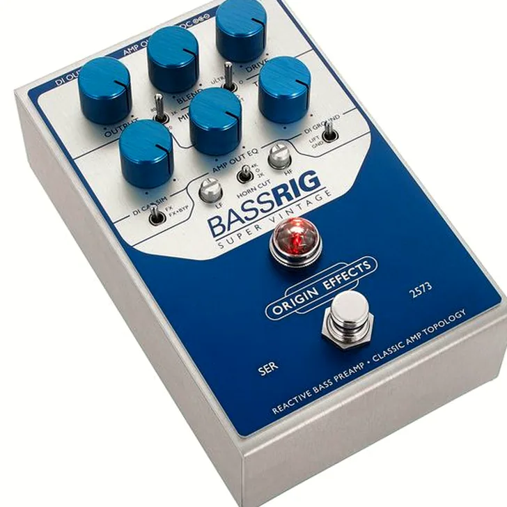 Hoe presteert de Origin Effects Bassrig Super Vintage in de studio? (Review)