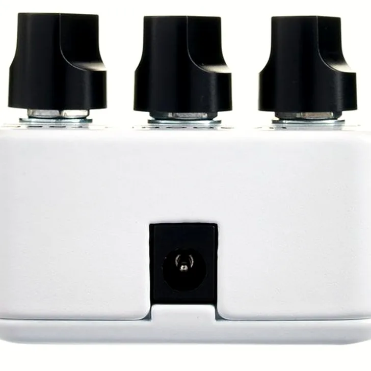 JHS Pedals 3 Series Tremolo Review: De complete gids voor gitaristen